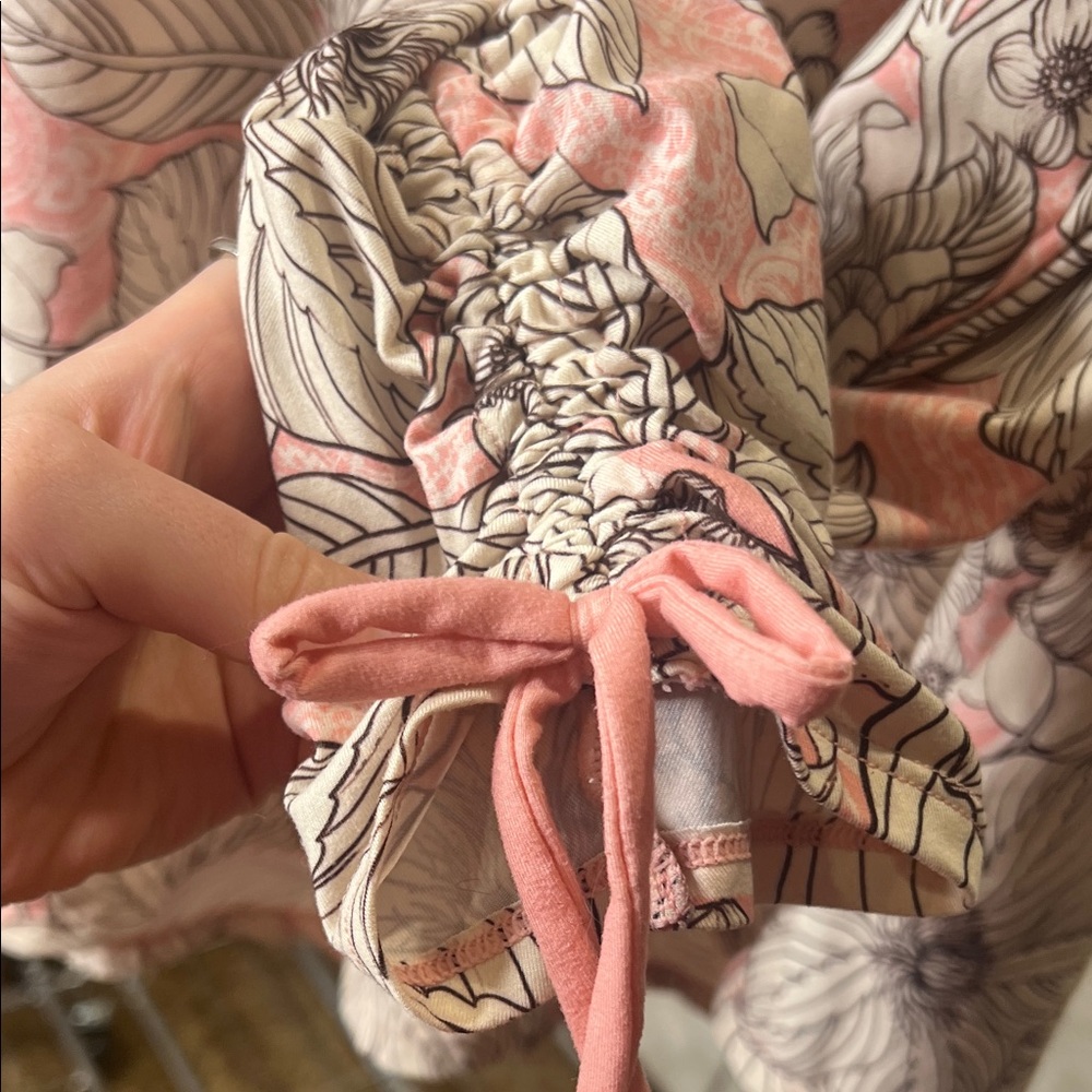 Johnny Was Active Pink/Black Floral Long-Sleeve Tee Boho Casual Blosue - Picture 6 of 8